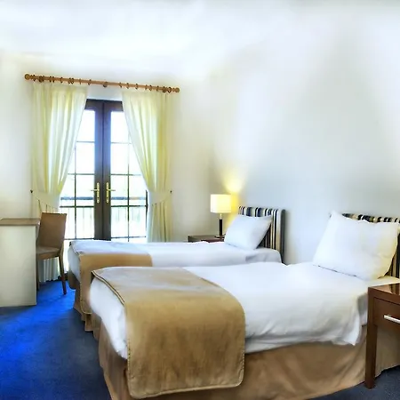 Lough Allen Hotel & Spa 3*
